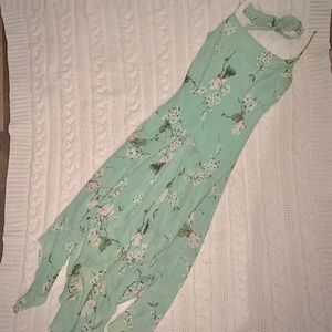 •Elegance• Vintage Chiffon Dress with neckerchief